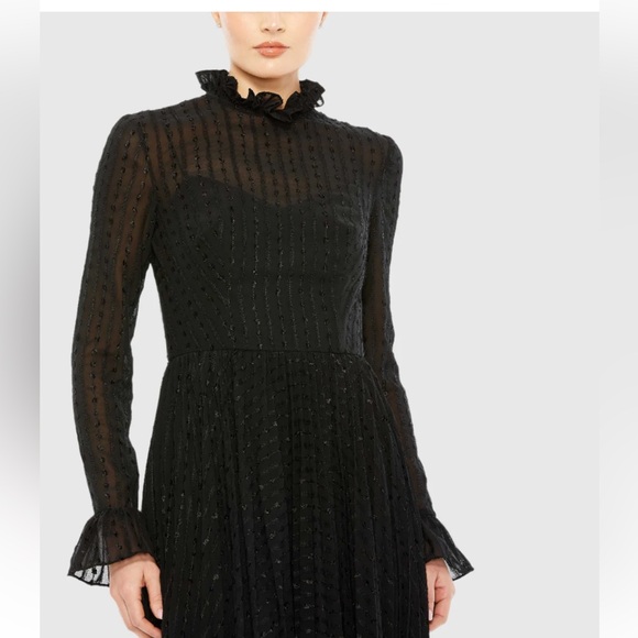 Ieena for Mac Duggal Embroidered Long Sleeve Ruffle Dress NWT - Picture 15 of 17